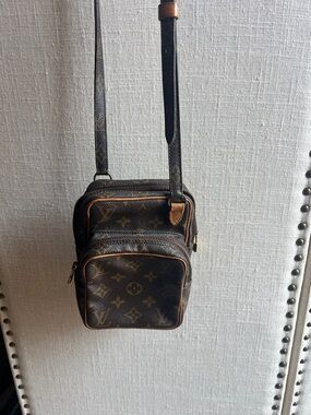 Louis Vuitton Brown Monogram Canvas /perfect for many uses